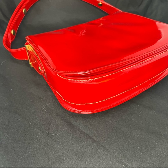 Nicholas Reich Vintage Convertible Latched Bag - Picture 8 of 14